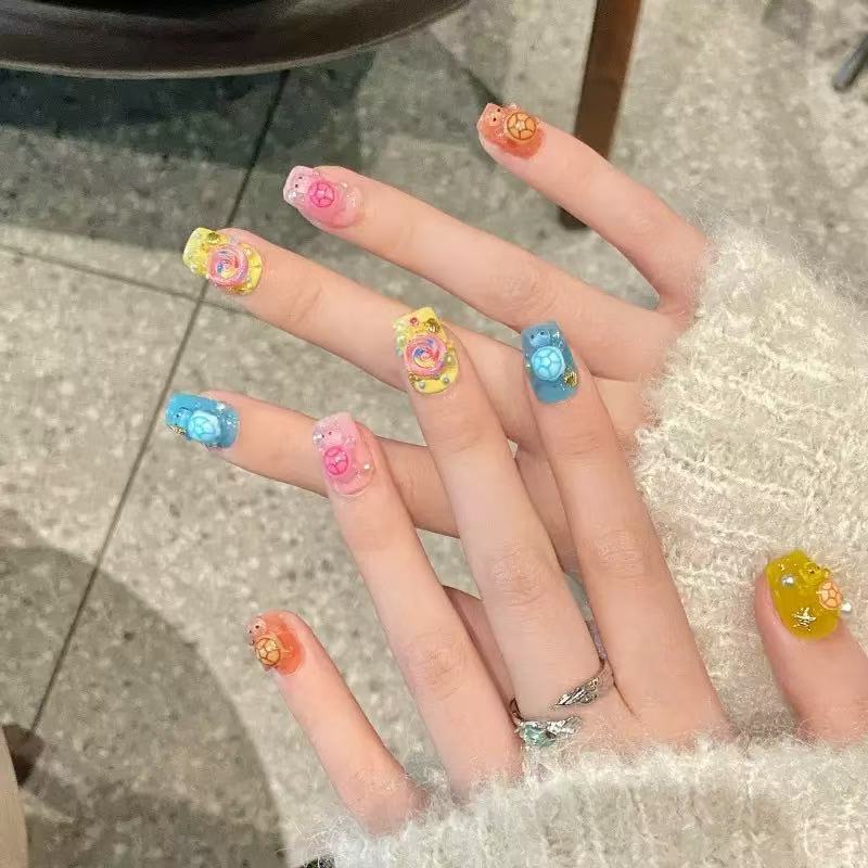 100個のミニカラフルタートルレジンチャーム、フラットバック - Art Craft Shop のレビューと価格
