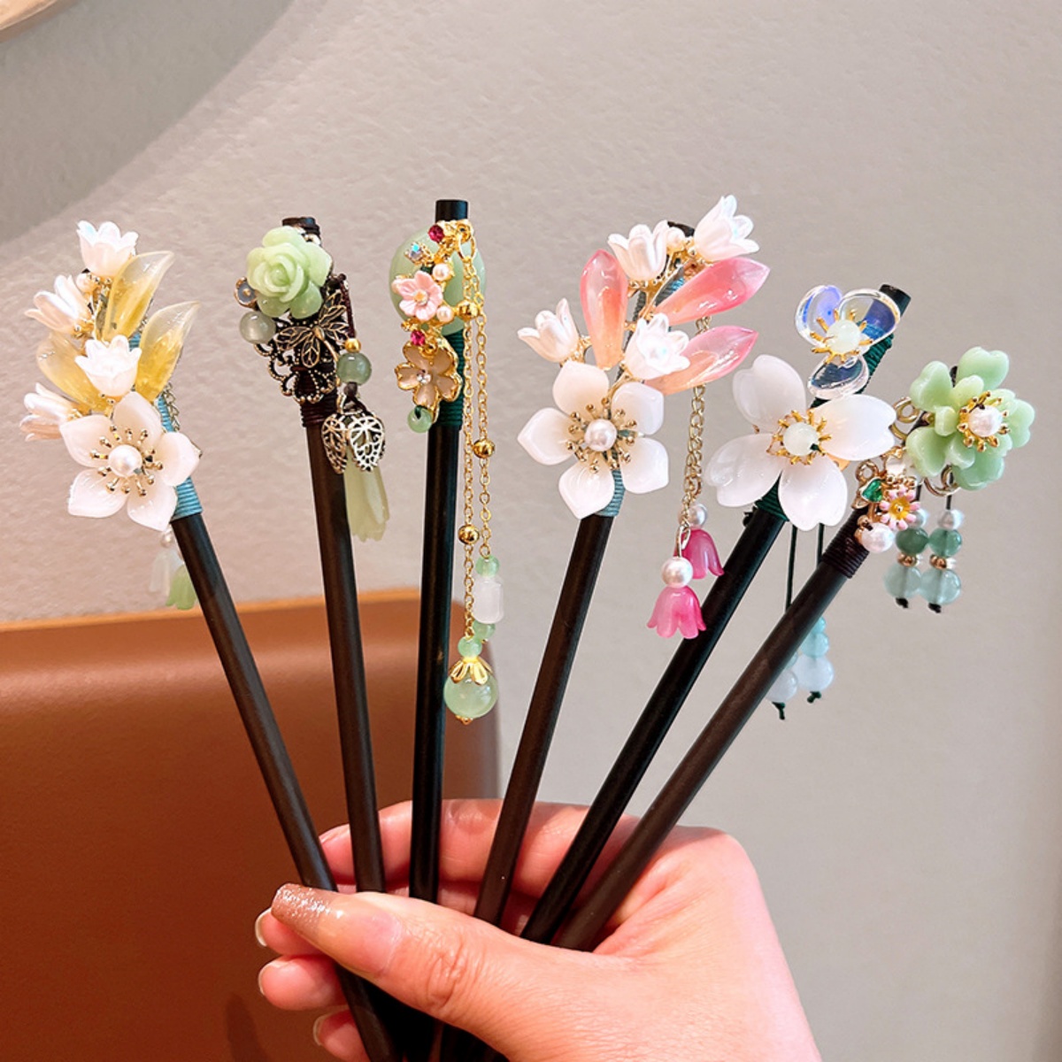 絶妙な花のタッセル木製ヘアピンレトロ中国風の手作り花ヘアステ - Art Craft Shop のレビューと価格